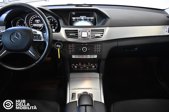 MERCEDES-BENZ E 200 BlueTEC Automatic Business